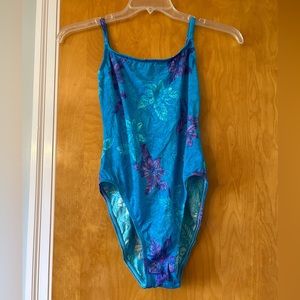 Women’s size 10 one piece bathing suit